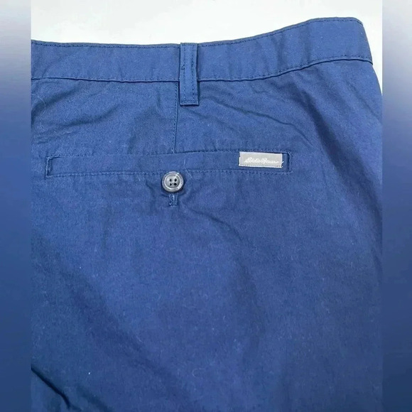 Eddie Bauer Shorts Navy Blue Mr Camano Shorts NWT Size 46 Cotton Chino - Picture 3 of 11